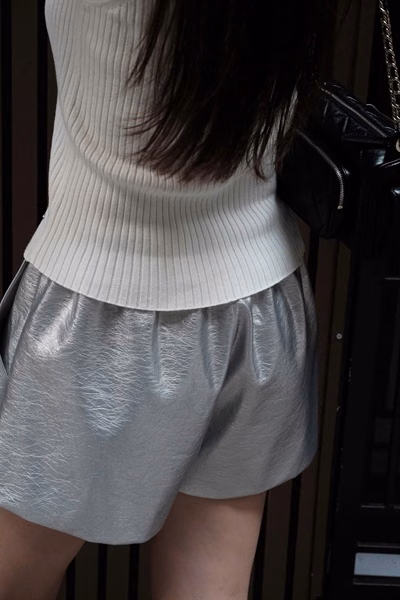 Glowny Silver Shorts