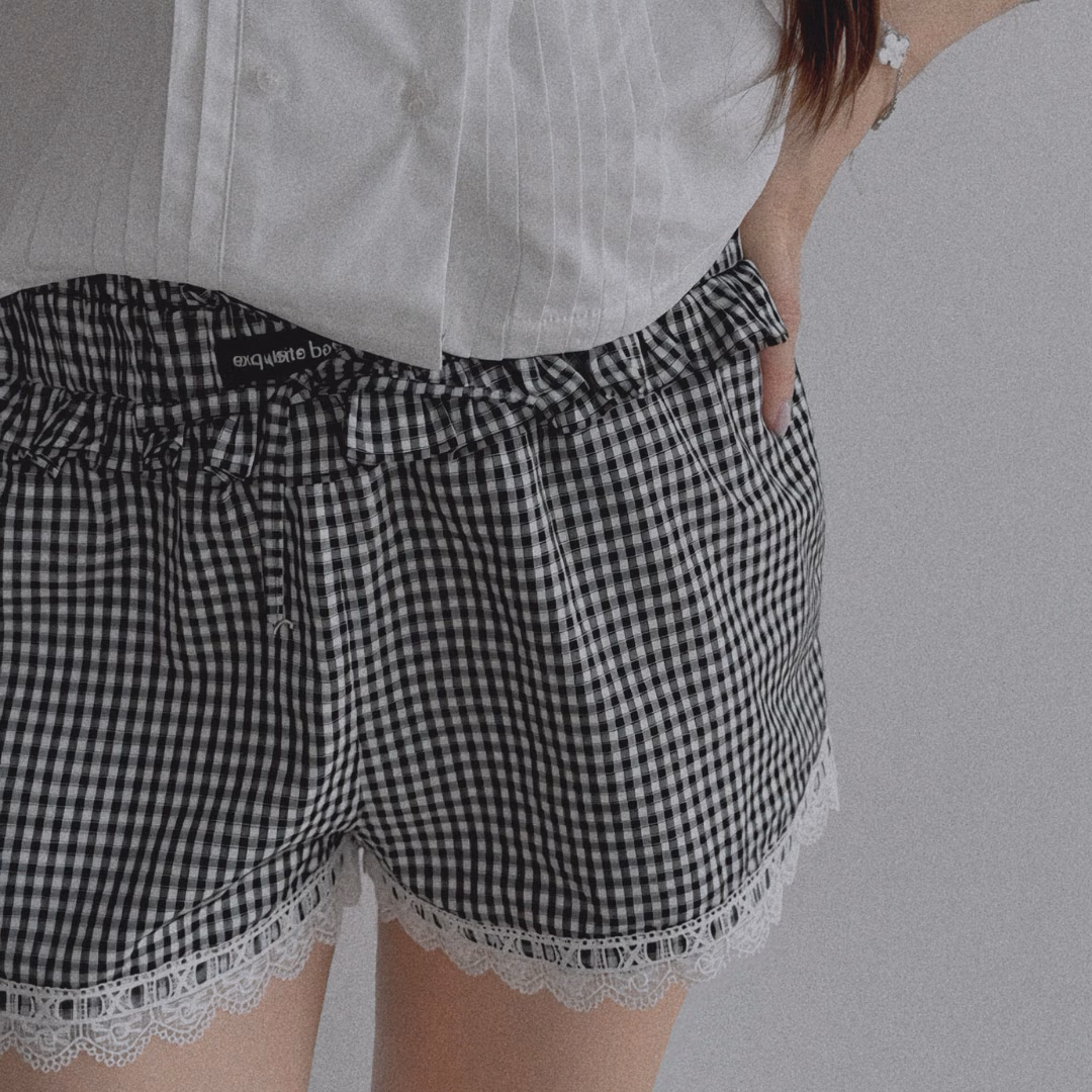 Almira Shorts — ảnh 1