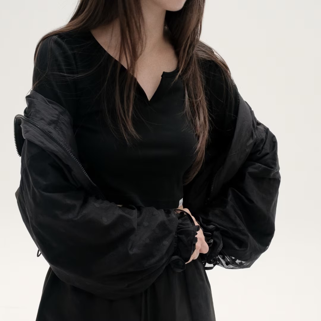 Drop 02 — THE OTHER GIRL · B2606/ Dyna Coat